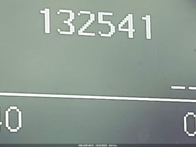 Mercedes-Benz C-Class Image 7