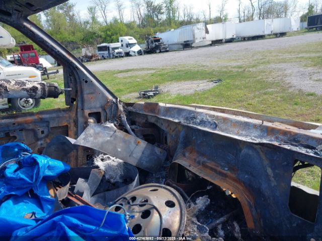 Chevrolet Express 4500 Series Image 5