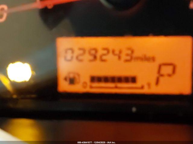 Mitsubishi Mirage Le Image 6