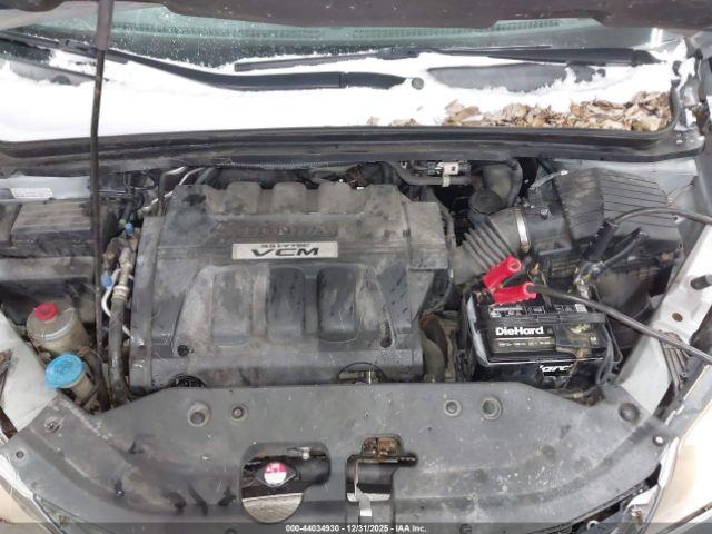 Honda Odyssey Touring Image 9