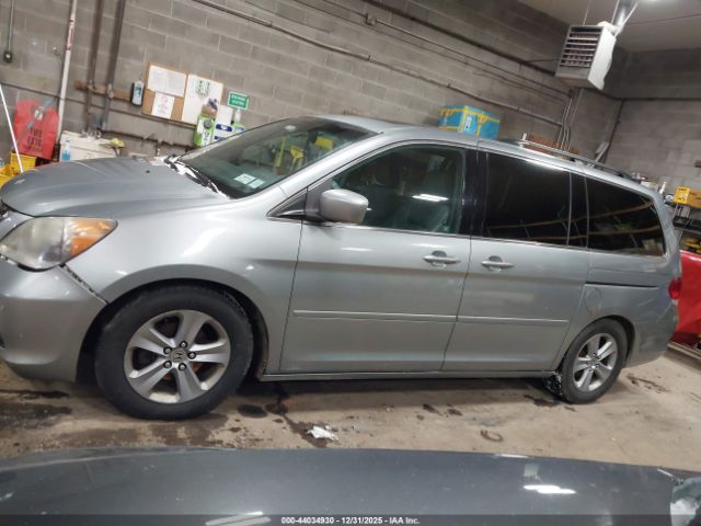 Honda Odyssey Touring Image 11
