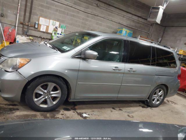Honda Odyssey Touring Image 11