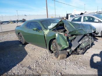  Salvage Dodge Challenger