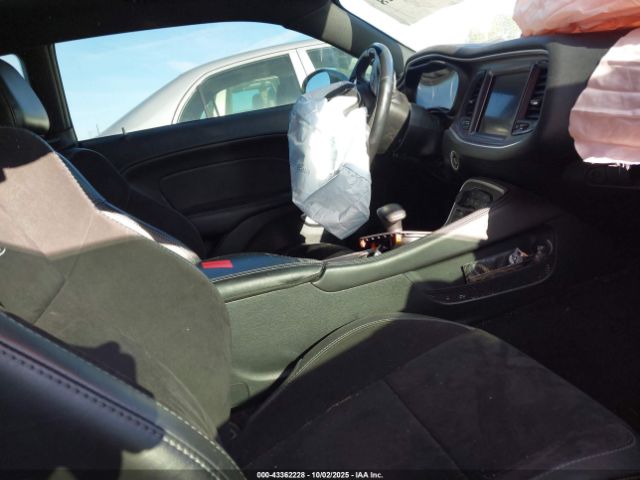 Dodge Challenger 392 Hemi Scat Pack Shaker Image 3