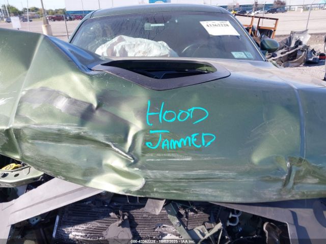 Dodge Challenger 392 Hemi Scat Pack Shaker Image 9