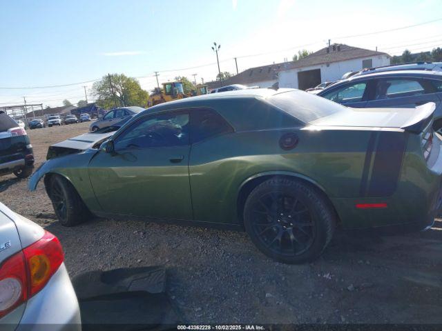 Dodge Challenger 392 Hemi Scat Pack Shaker Image 13