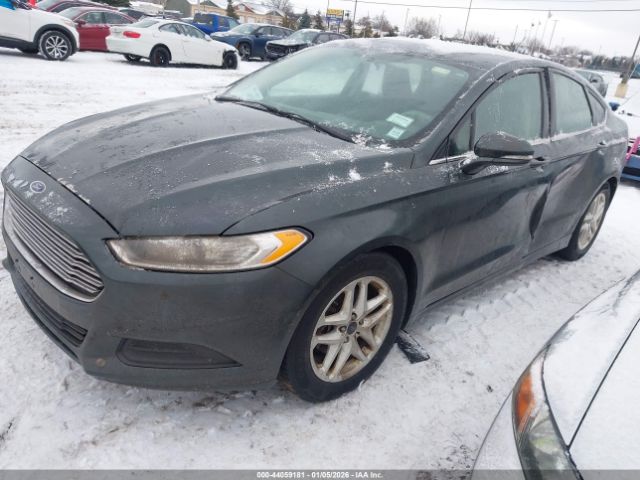 Ford Fusion Se Image 2