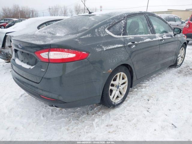 Ford Fusion Se Image 11