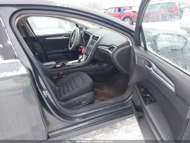 Ford Fusion Se Image 6