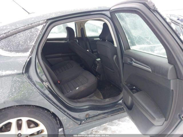 Ford Fusion Se Image 9