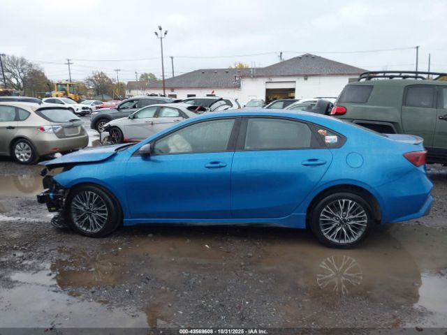 Kia Forte Gt-line Image 11