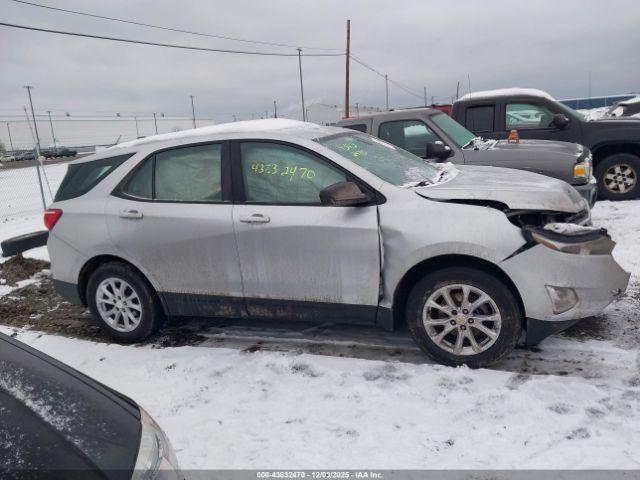 Chevrolet Equinox Awd Ls Image 8