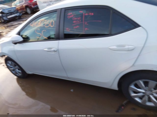 Toyota Corolla Le Image 2