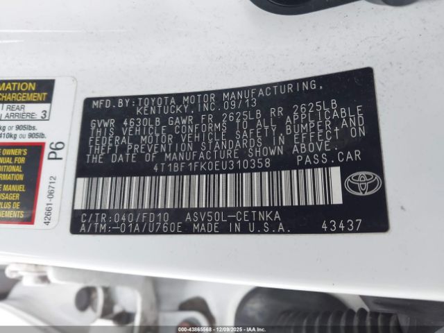 Toyota Camry Le Image 4