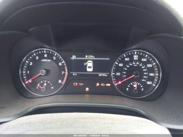 Kia Forte Lxs Image 12