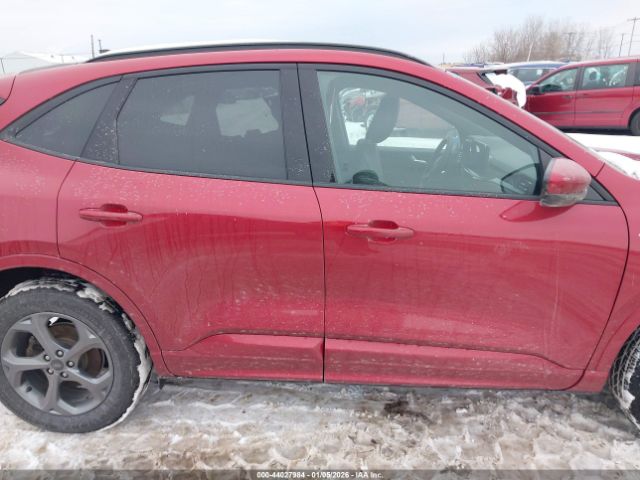 Ford Escape St-line Select Image 12