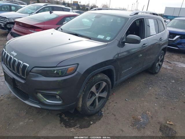 Jeep Cherokee Limited 4x4 Image 10
