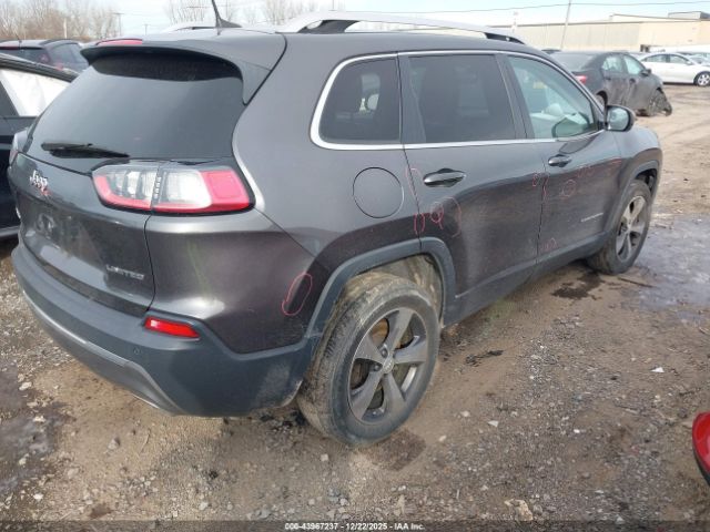 Jeep Cherokee Limited 4x4 Image 11
